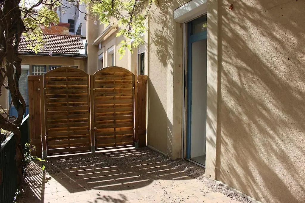 Appartement La Terrasse Du Jules à Romans-sur-Isère 0*,  France