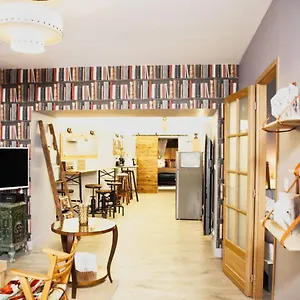 Le Bouquiniste, Centre Historique, Fibre, Ess, Rez-de-chaussee, Bedinshop Appartement