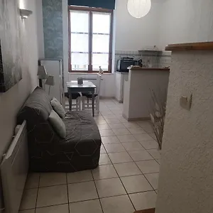 Appartement Grand Meuble Chez Coco, Romans-sur-Isère